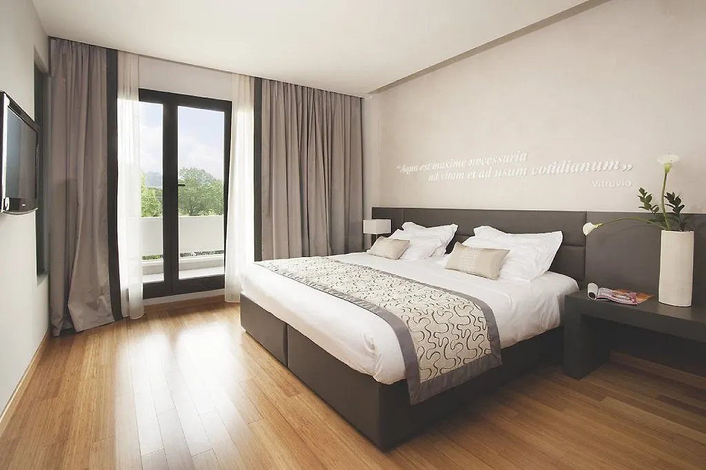 Radisson Blu Resort Hotel Majestic Battaglia Terme 4*,  Italië
